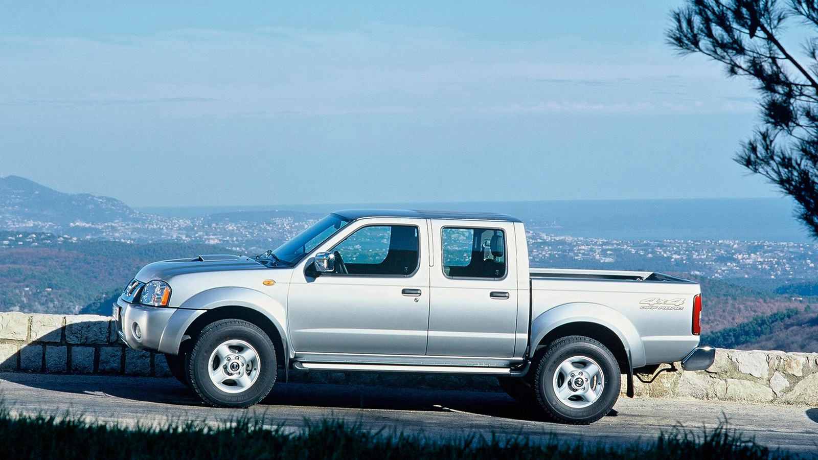 如果你有40万一定要买这台suv,花12万买一台硬派suv还是挺值的