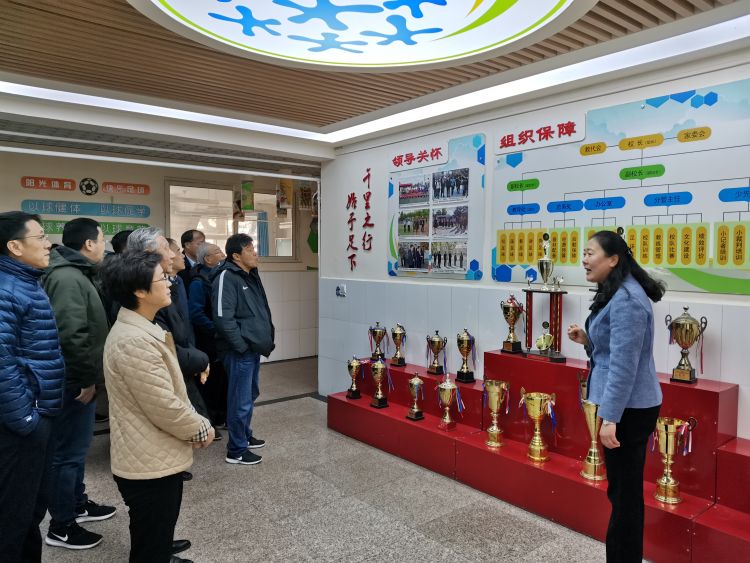 足球大咖汇聚“娃娃足球工程”成果展示在青岛城阳举办