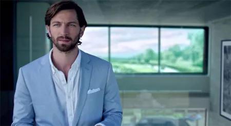 拥有五号香水的女人将会被爱眷顾TobeNo.5woman,tobeloved