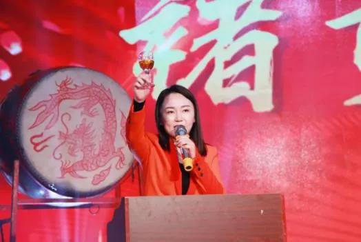 85亿身家传奇女赣商，她做的酱卤让国人记住了南昌人口味