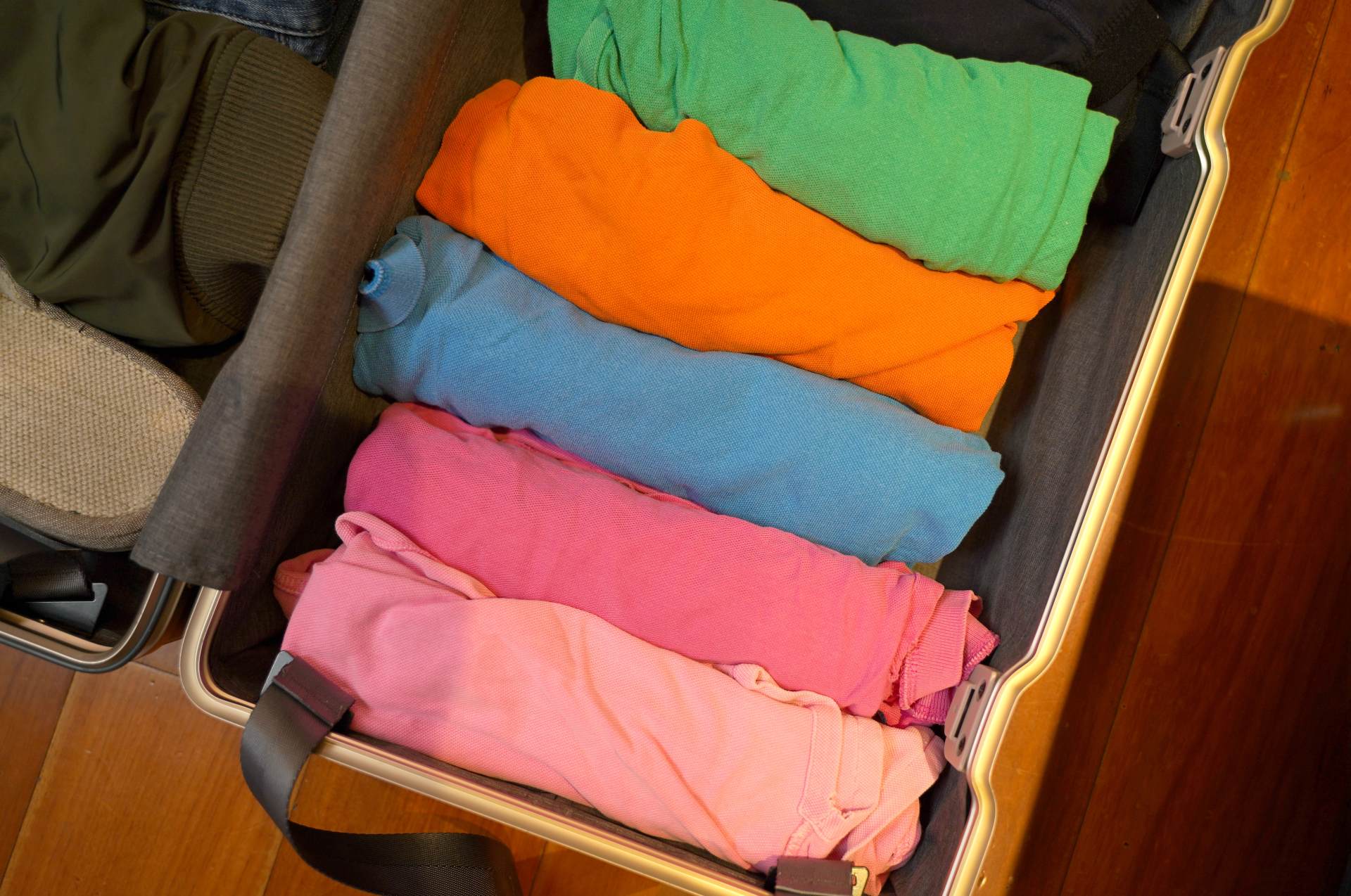 地平线8号power墨绿色,地平线8号行李箱真实测评经典款