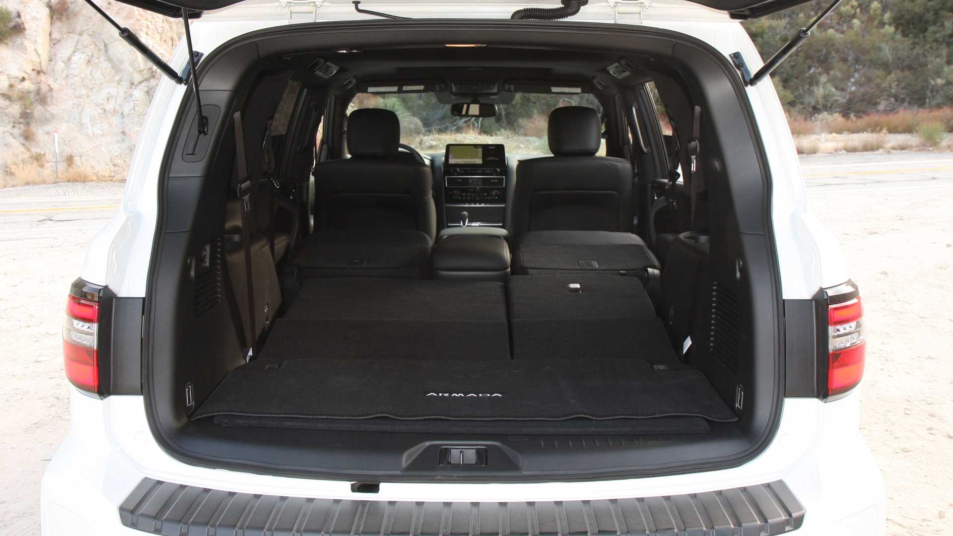 内外焕新日产新款途乐官图发布,日产途乐2021款4.0和陆巡4.0