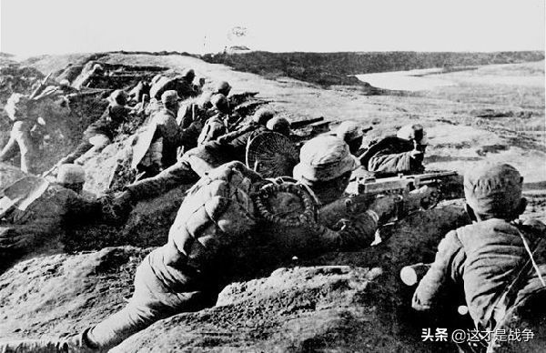 日本鬼子被战士围困山谷,抗日战争日本入侵全过程