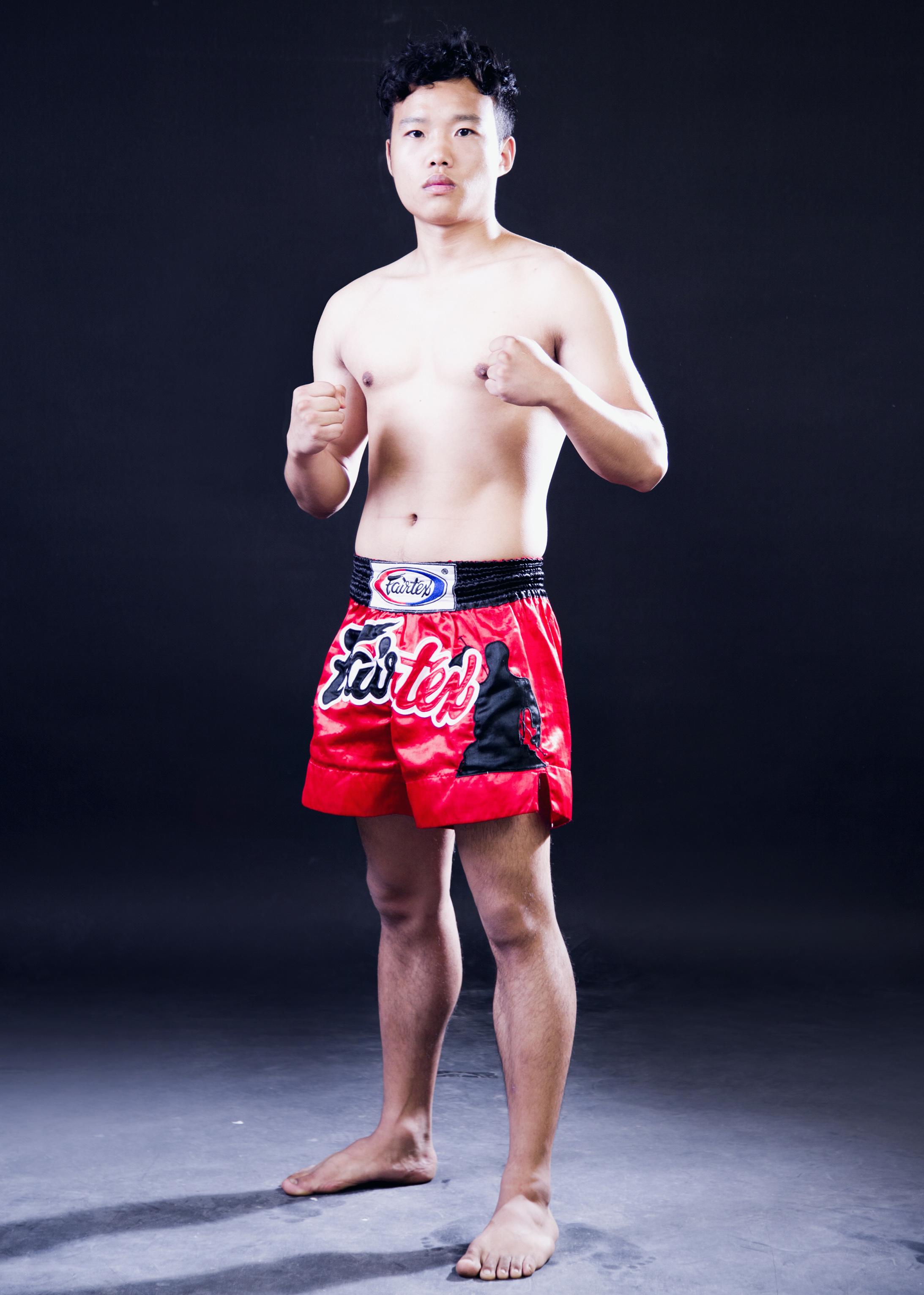 魔鬼八人战完整视频,魔鬼八人战直播现场