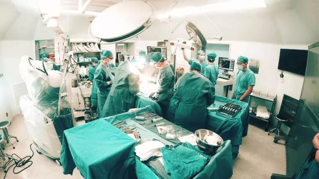 膝关节骨质增生在什么部位,骨质增生是长在哪个部位的