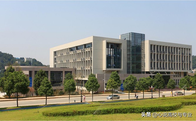 信息通讯行业的四大名校-重庆邮电大学，好就业工资高