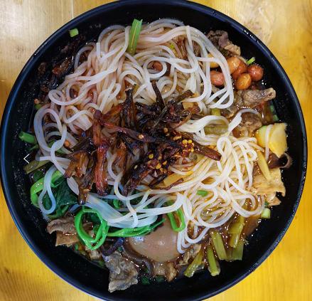 网红联名螺蛳粉3天卖出500万包,网红螺蛳粉3天卖出500万包