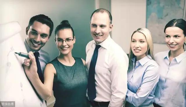 想创业,还不知道做什么的朋友有福了,月入三十万没有问题