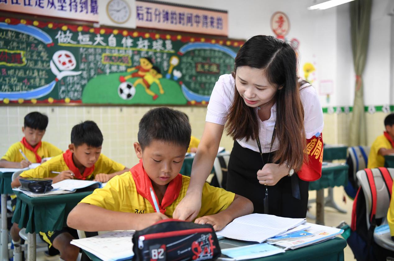 恒大足校优点冠绝中国青训,广州恒大足校成熟青训体系