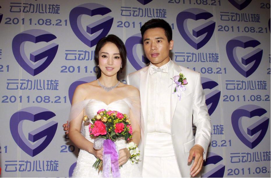 董璇卖鞋子,董璇卖自己的鞋子