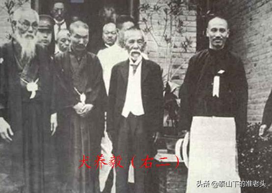 日本军人脑子里装了什么？侵略成性的背后，是狂热的法西斯主义