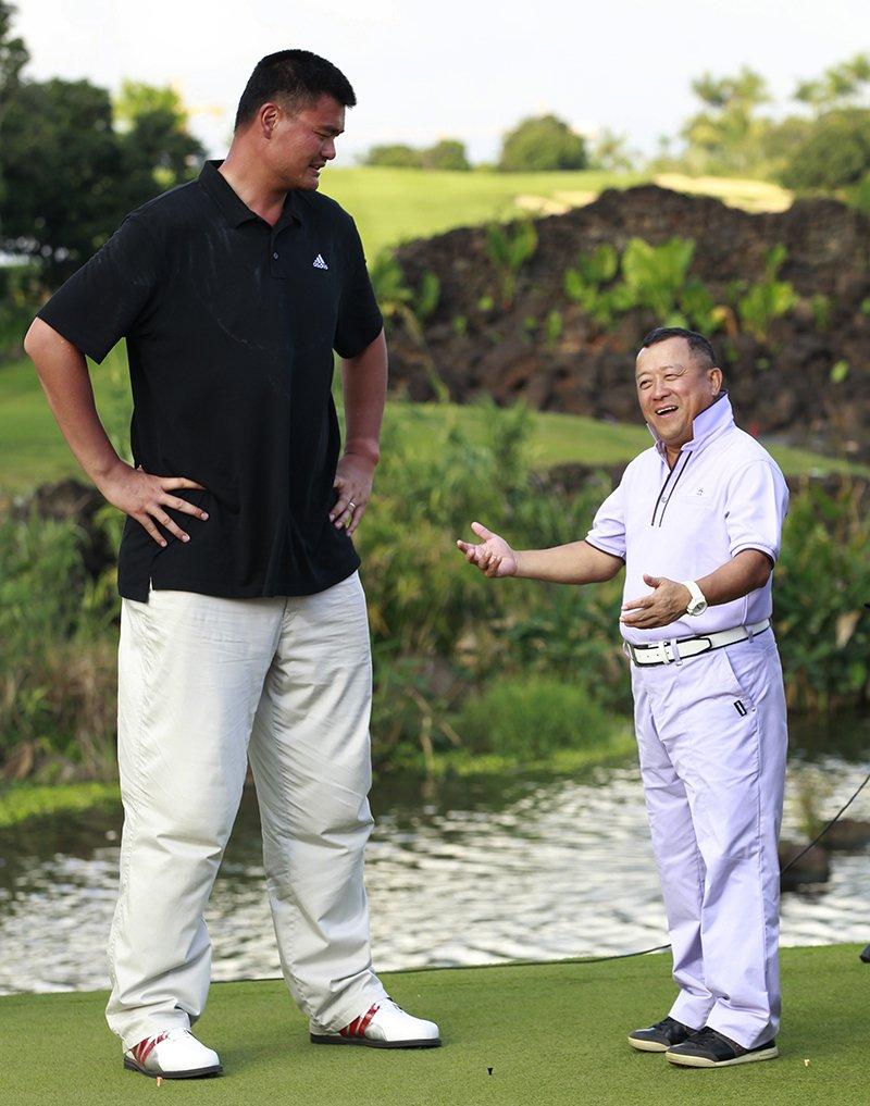 曾志伟亲生爸爸,曾志伟的爸爸和妈妈