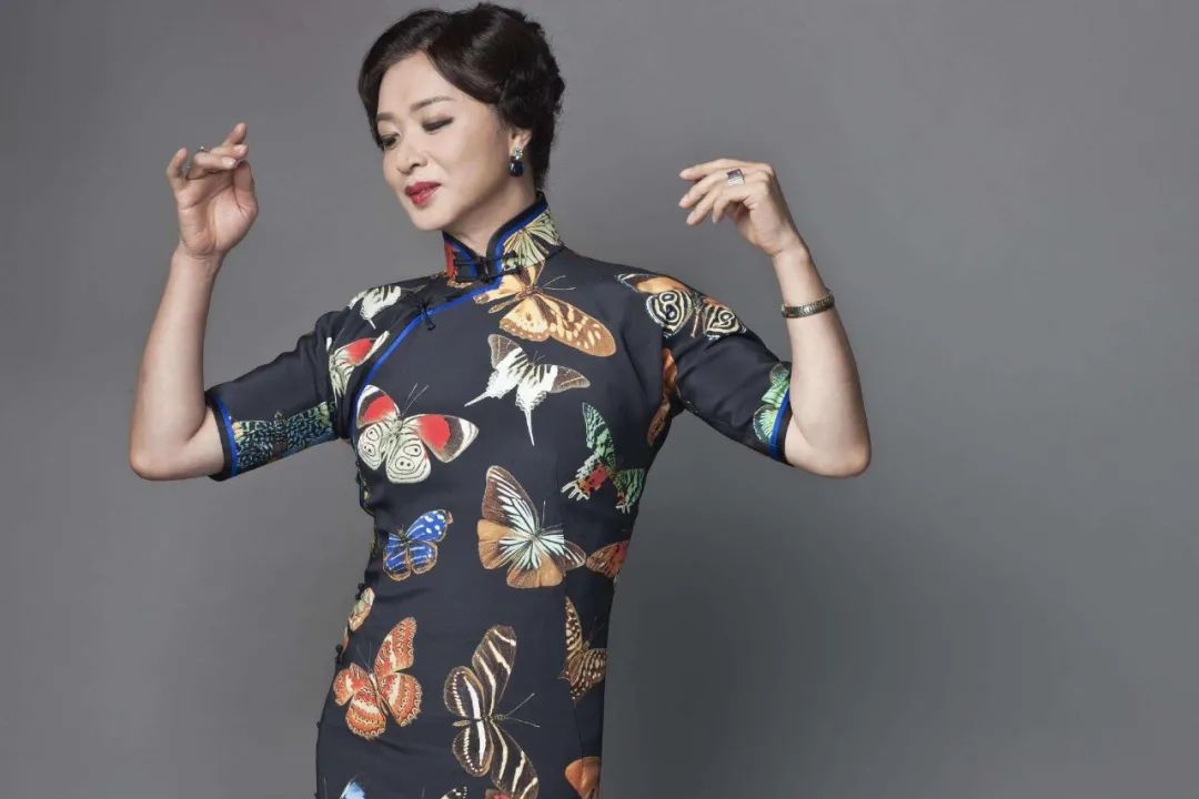 jk罗琳为什么拒绝迈克尔杰克逊,罗琳反对跨性别者