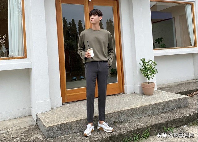 韩剧穿搭黑色上衣搭配图,跟着韩剧学穿搭中性
