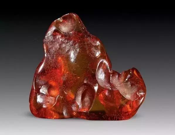 见惯了宝玉石，它的原石长啥样？有些毫不起眼，捡到千万别丢……