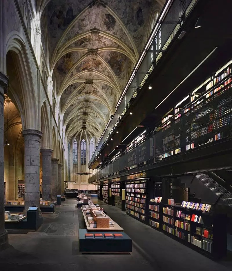 带孩子逛书店看到一套读物,带孩子看看书里的世界