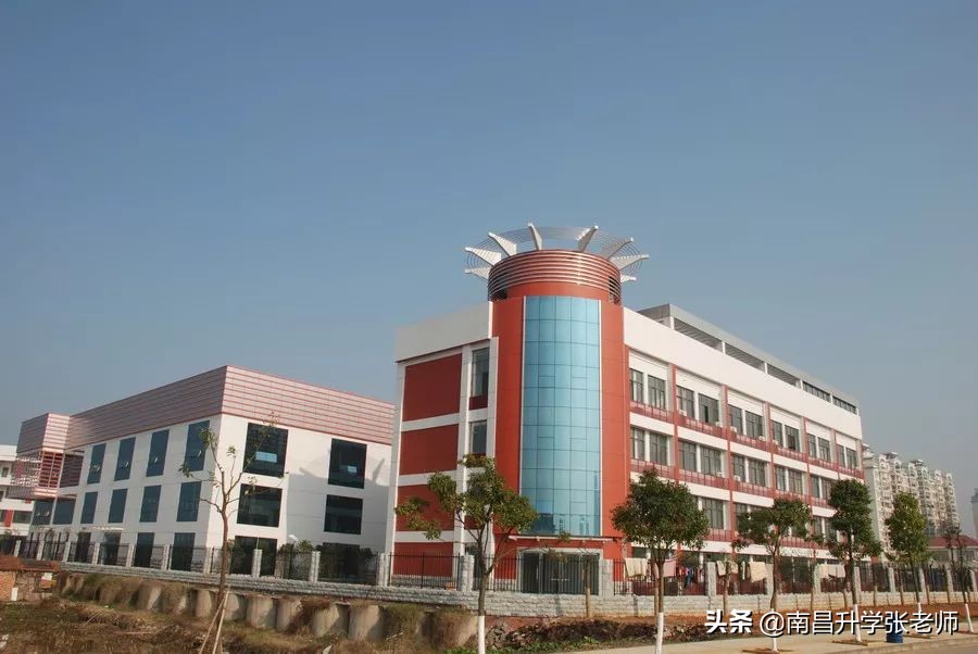 南昌二中和立德学校哪个好,南昌二中和心远学校哪个好