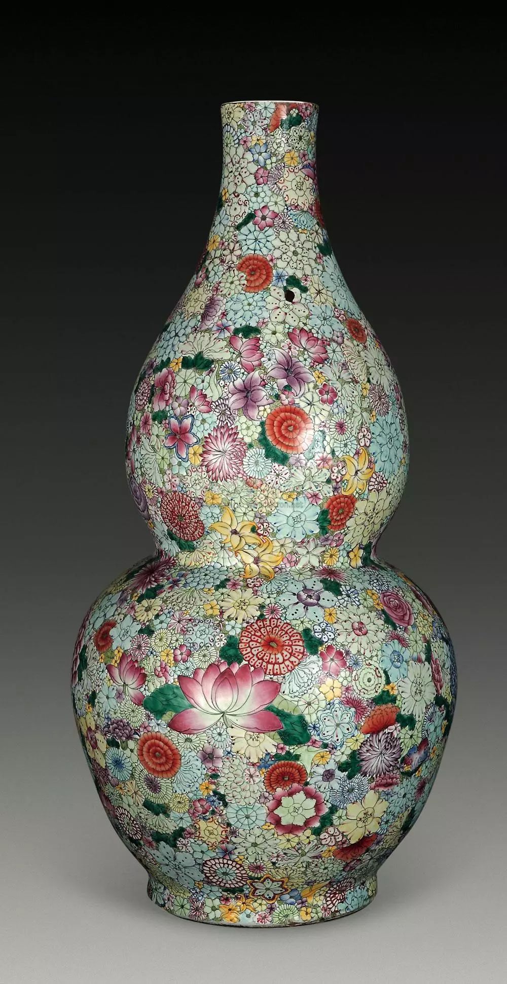 民国粉彩瓷器百花不落地瓶,乾隆粉彩百花不落地瓷器