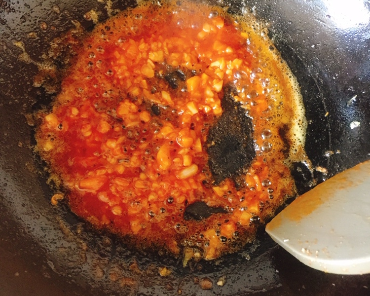 为什么抖音做的油焖大虾那么红亮,红亮油焖大虾最正确的方法