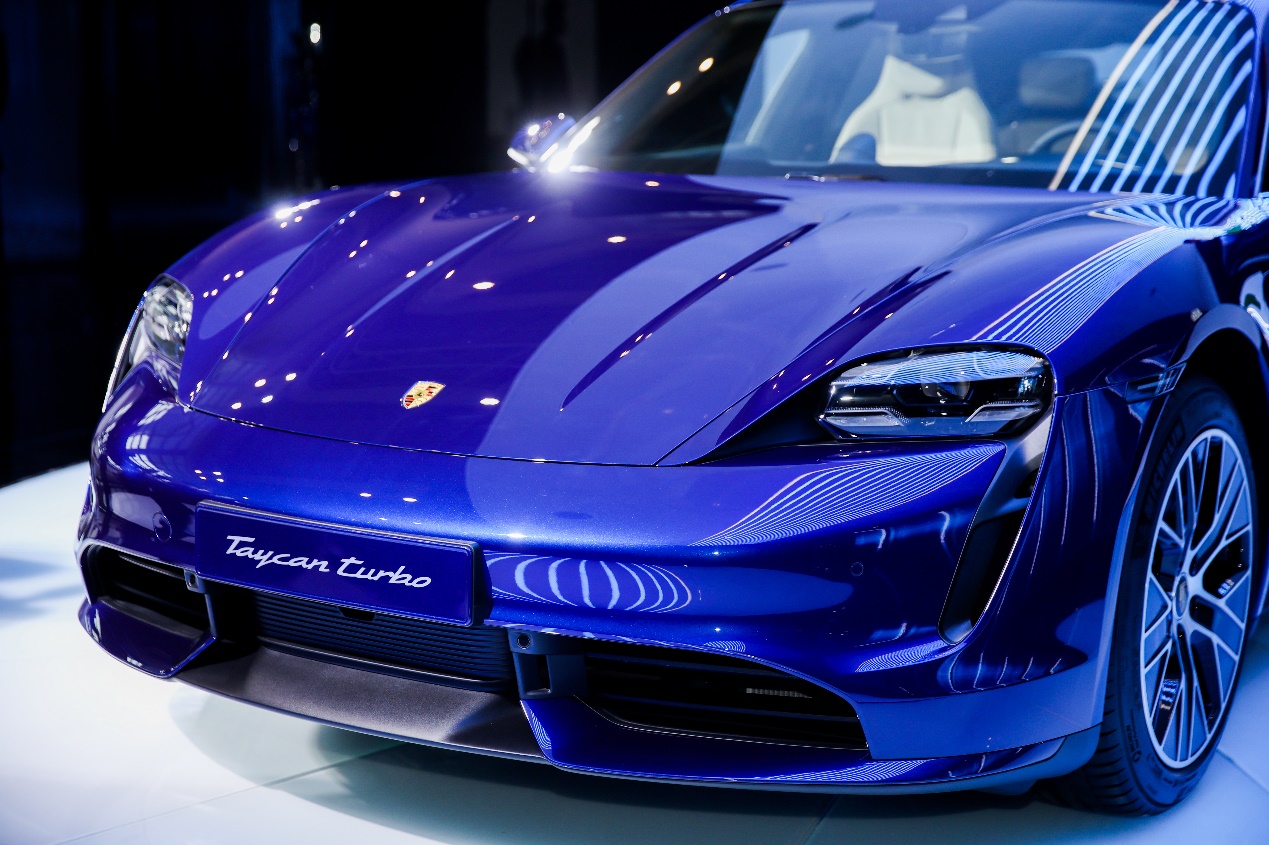 新款保时捷taycan实拍,保时捷taycan二手行情