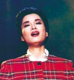 周杰伦和陈奕迅在港台哪个人气高,周杰伦香港演唱嘉宾陈奕迅