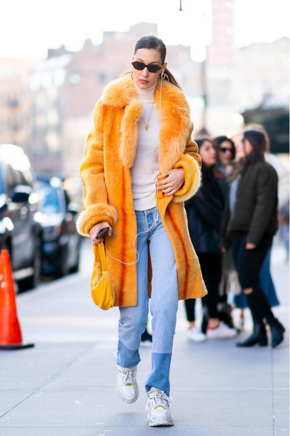 皮草大衣怎么搭配洋气短款,皮草大衣高级穿搭