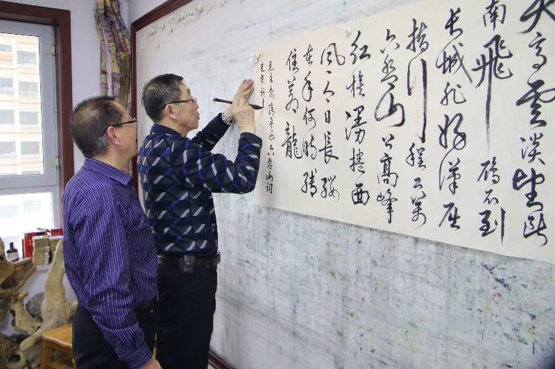 山不在高有仙则名*疆新**有个博格达