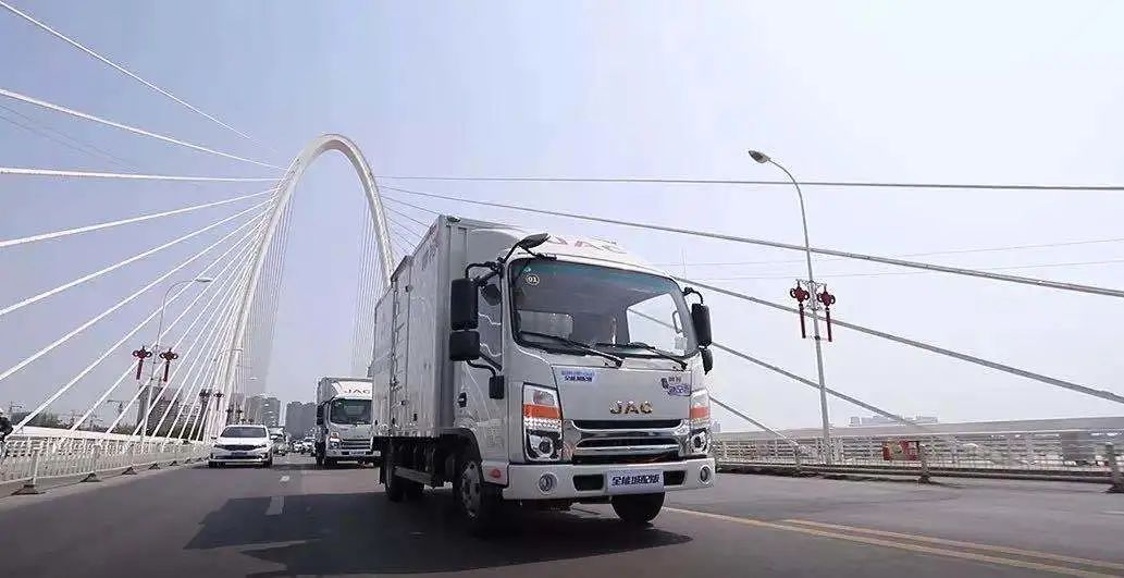 江淮帅铃轻卡42米,618快递拆到手软吗