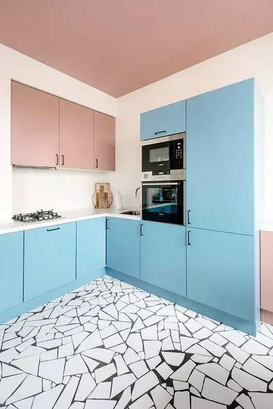 瓷砖破了能补吗,瓷砖裂了可以换么