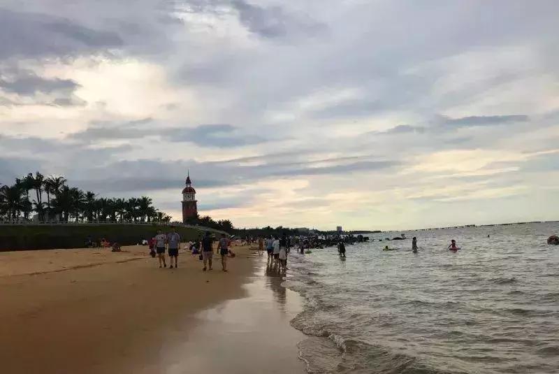 重庆旅游6天5晚团购价含往返机票,重庆出发1000元4天3晚的旅行