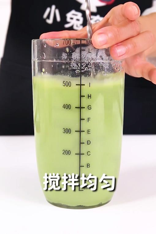 芝芝奶茶的芝芝怎么做,焦糖抹茶奶茶的做法