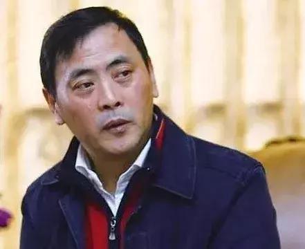 有友凤爪和君哥凤爪,有友泡椒鸡爪工厂