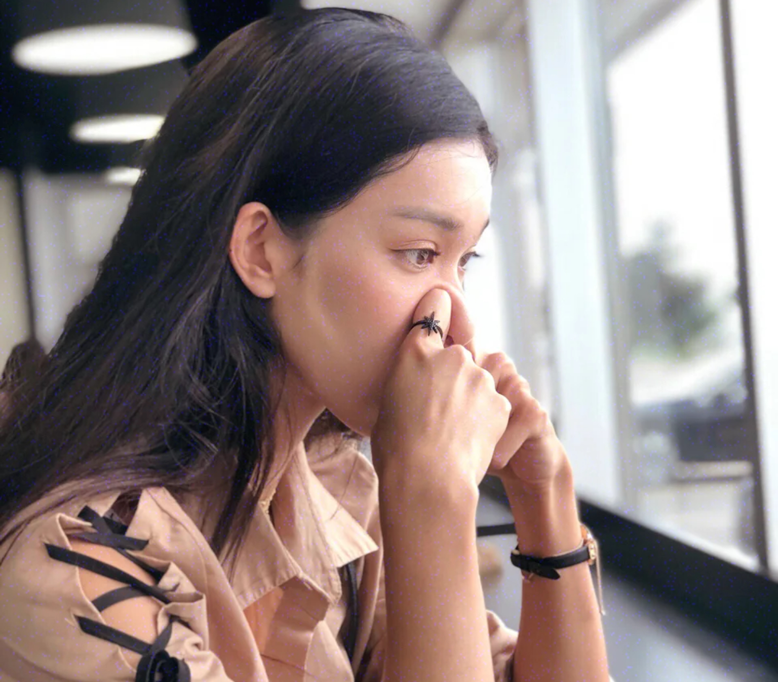 塌鼻梁蒜头鼻就一定丑吗,高鼻梁的蒜头鼻还能拯救吗