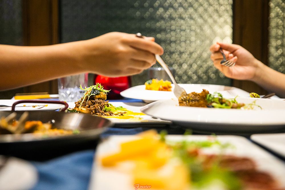 在海口发现了一家性价比颇高的西班牙小馆。趁TA未火，赶快去吃