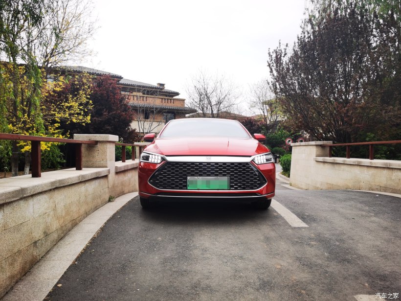 时光荏苒，岁月如梭，你是我值得等待的——秦plus