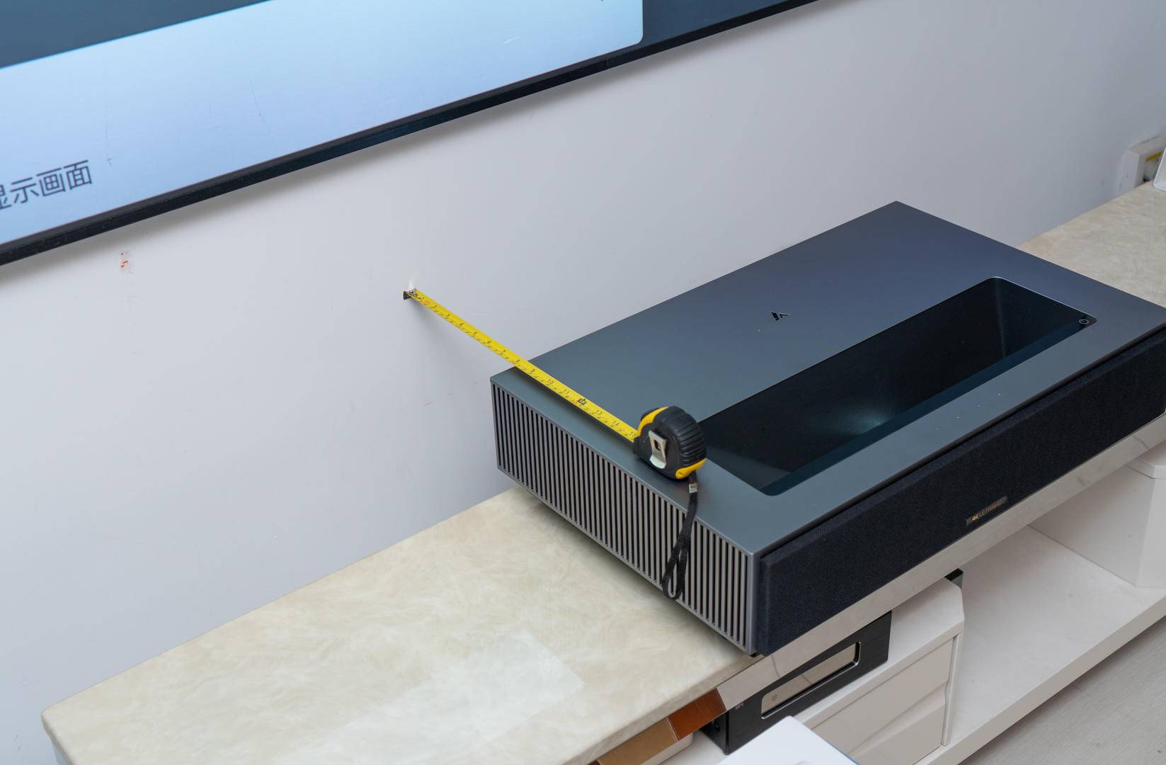 100英寸激光电视机测评,激光电视80寸和100寸差多少