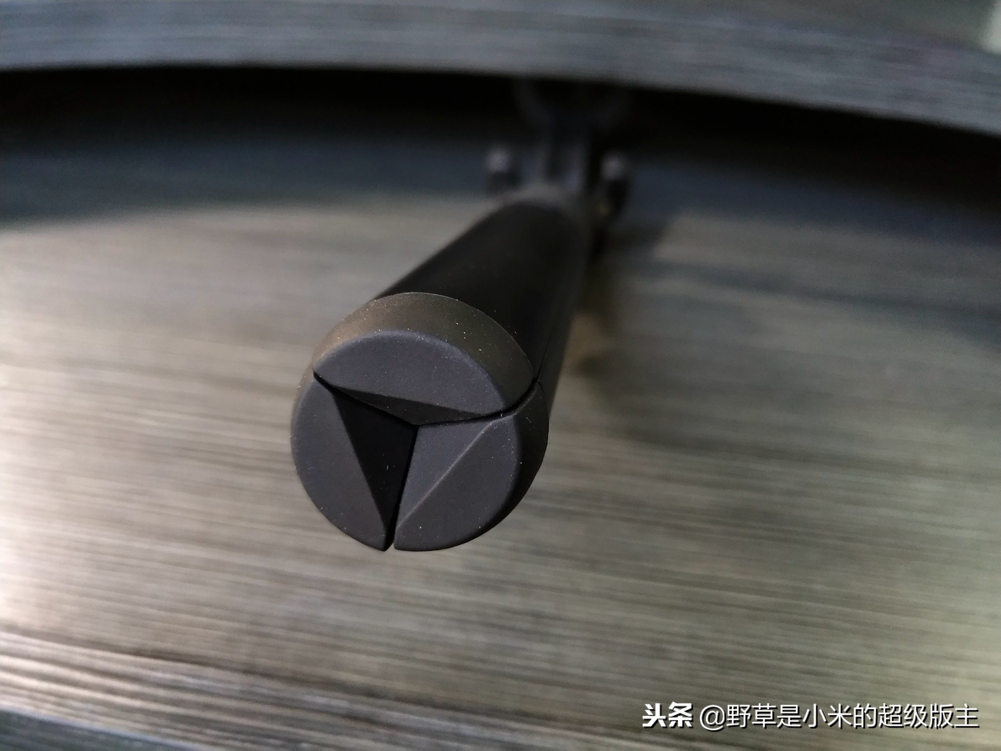 小米支架式自拍杆,89元助你轻松拍出好照片