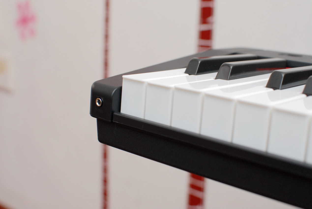 爱里森电子琴评测,爱里森便携式智能电子琴61键