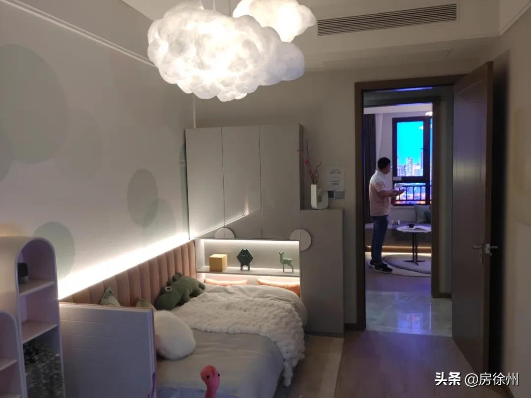 徐州鼓楼区绿城诚园110户型,徐州天宸和绿城诚园哪个好