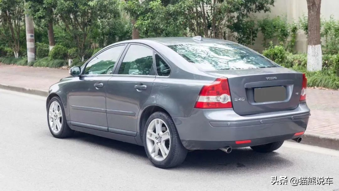 5万左右性价比高的冷门二手车,5万以下二手的沃尔沃值得购买吗