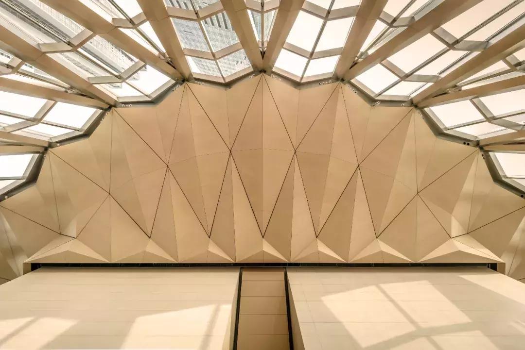 KPF‘中国华润大厦’竣工，近400米“春笋”晋升深圳第三高