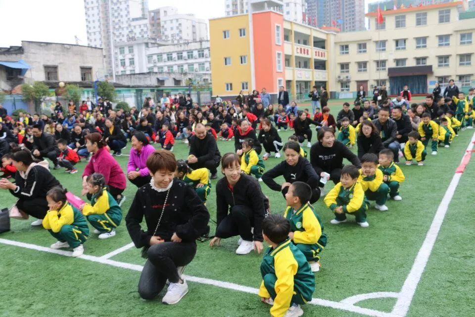 东升高沙幼儿园趣味运动会,南鹰幼儿园趣味运动会