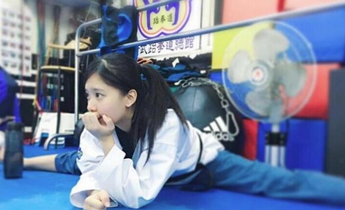 如何锻炼臀部的肌肉收缩？适当的拉伸很重要，增强基础能力