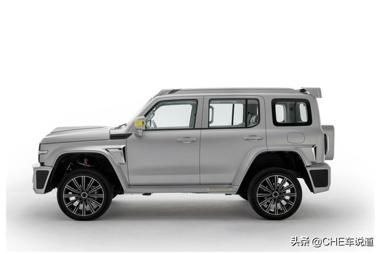 赛博坦克300卖30.8万，长城开始“膨胀”了？