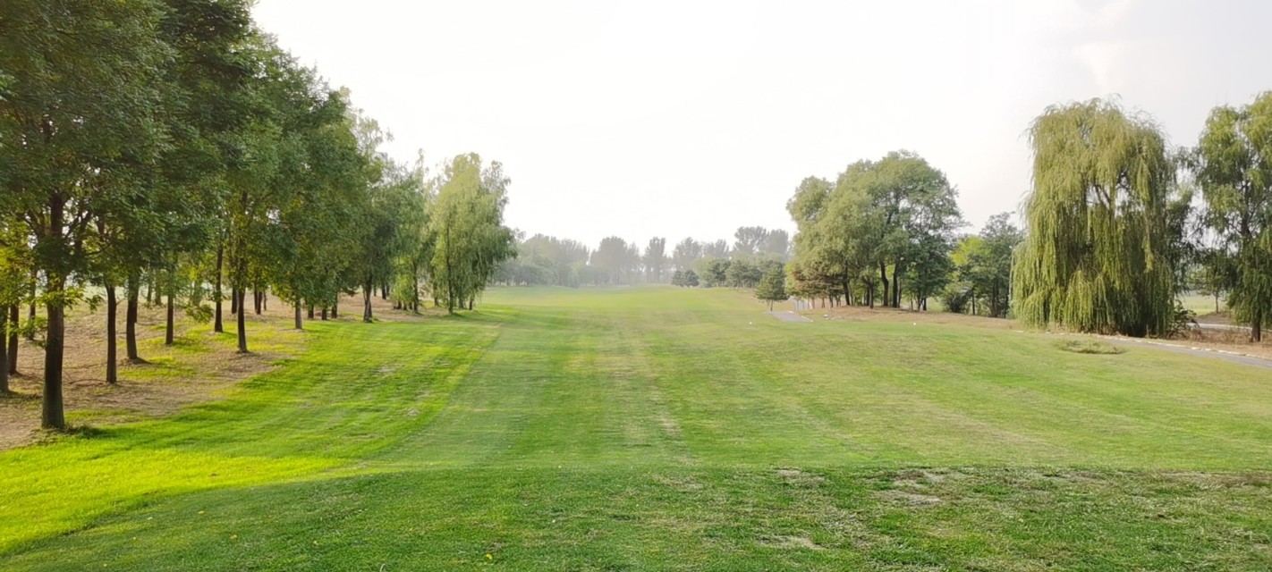 北京cbd国际高尔夫球场,北京金帝高尔夫球场