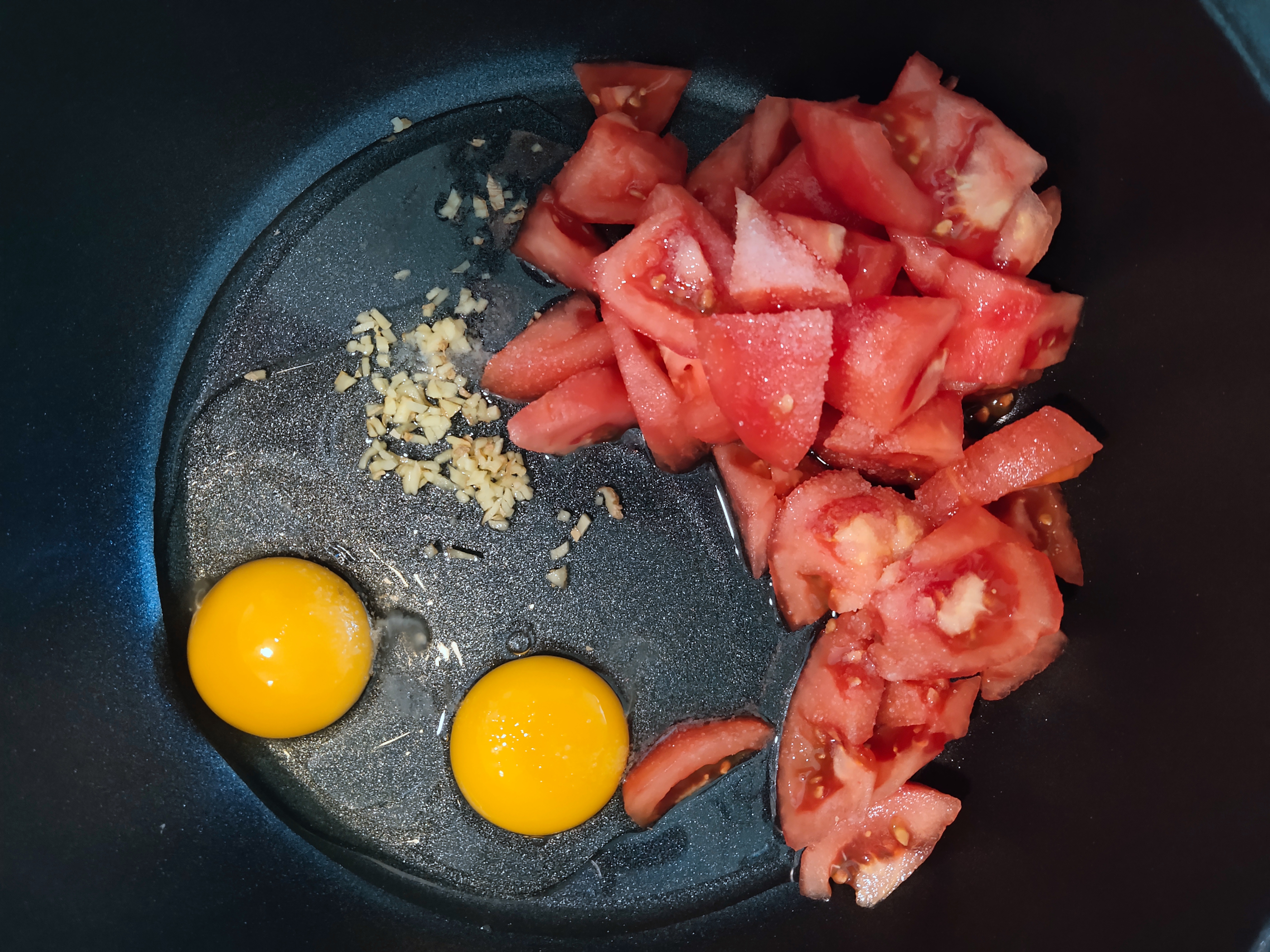 智能炒菜机pk人工,外卖智能炒菜机