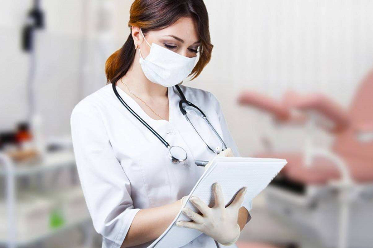 人流后要坐小月子吗,人流后小月子三大忌不能玩手机