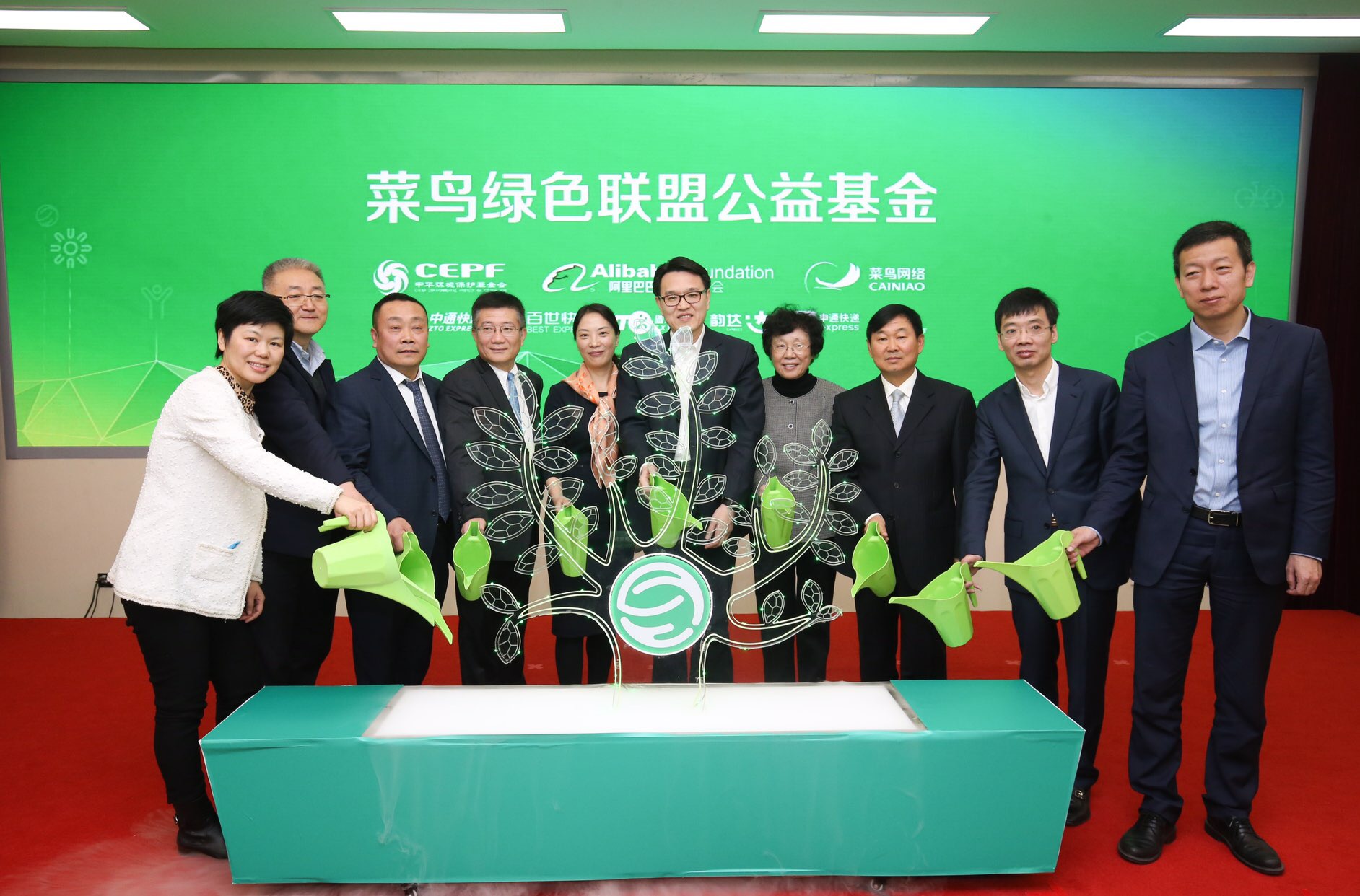 菜鸟和1688立大功！年售绿色包装可铺满800个足球场