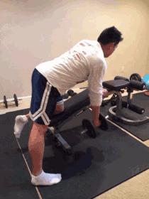 女性哑铃练背经典8个动作,健身房练背最好的6个动作