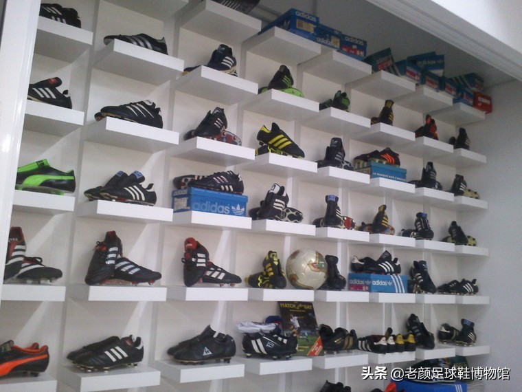 日本老汉收藏研究adidaspuma足球鞋40年，最终成果被汇编成书发售